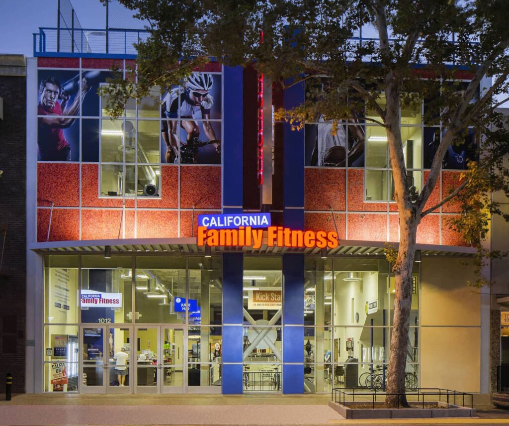 Signs Family Fitness